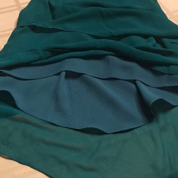 Dress - Picture 9 of 11